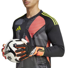 Load image into Gallery viewer, Predator GL Competion Goalkeepr Gloves

