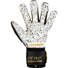 Load image into Gallery viewer, Reusch Attrakt Freegel Fusion Ortho-Tec Goalkeeper Glove
