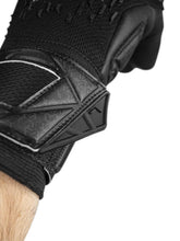 Load image into Gallery viewer, Reusch Attrakt Freegel Infinity FS Goalkeeper Gloves
