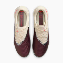 Load image into Gallery viewer, Phantom 6 Low Academy NU3 Turf Soccer Shoes - United NU3 Pack
